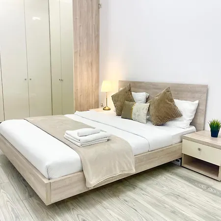 Apartment Adress Ad8