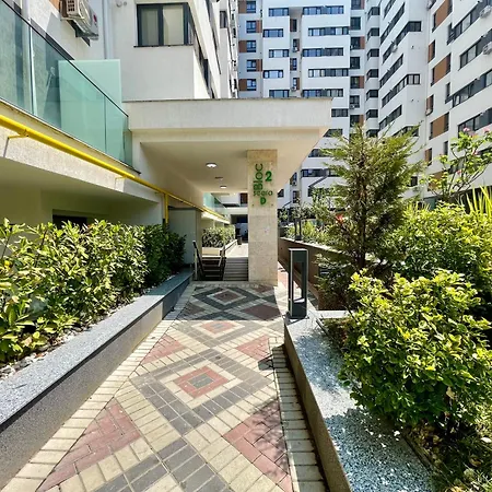 Adress Ad8 Apartment